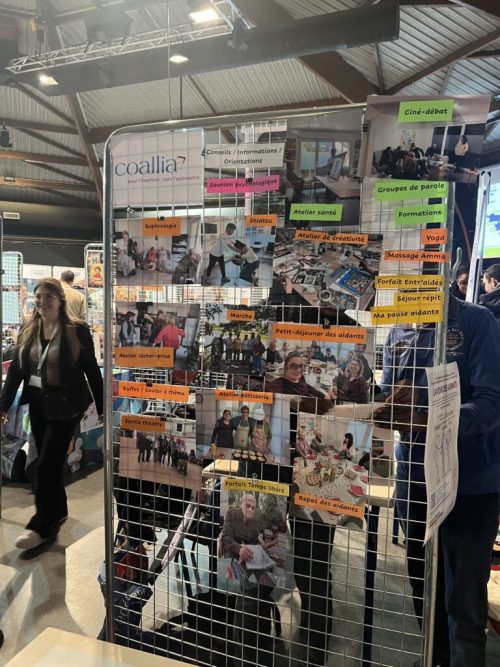 Aujourd’hui, la plateforme des aidants est présente au Forum Mozaik Handicap à l’Espace V de Villepinte 🤝 Un moment d’échanges, de rencontres et d’opportunités autour de l’inclusion et de l’emploi des personnes en situation de handicap.